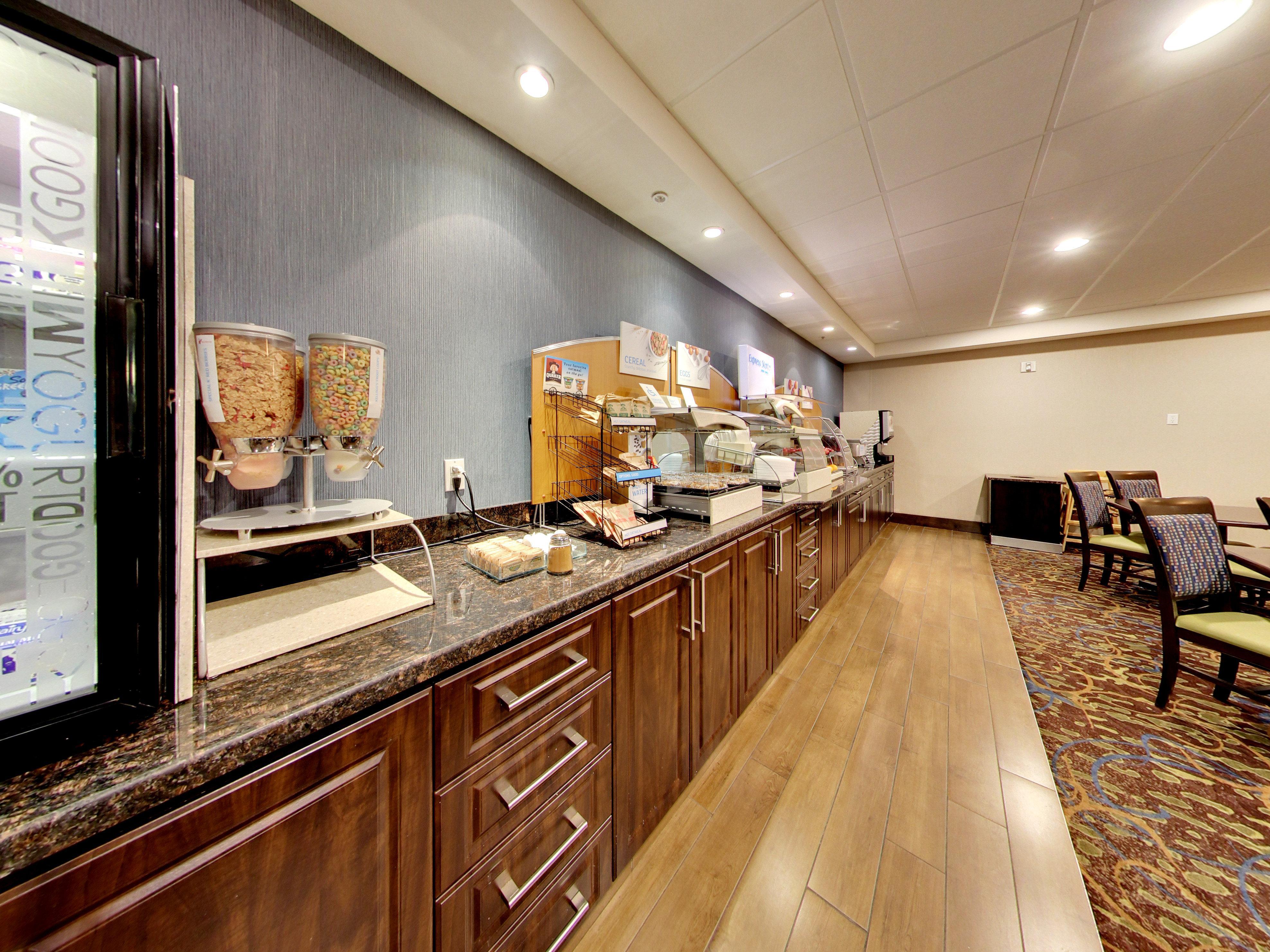 Express & - Edmonton International Airport By Ihg Hotel 2*