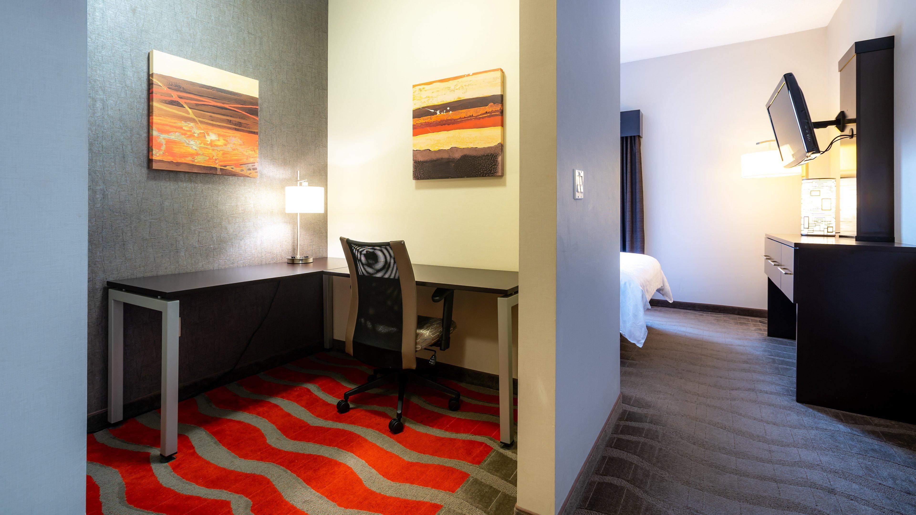 Express & - Edmonton International Airport By Ihg Hotel 2*