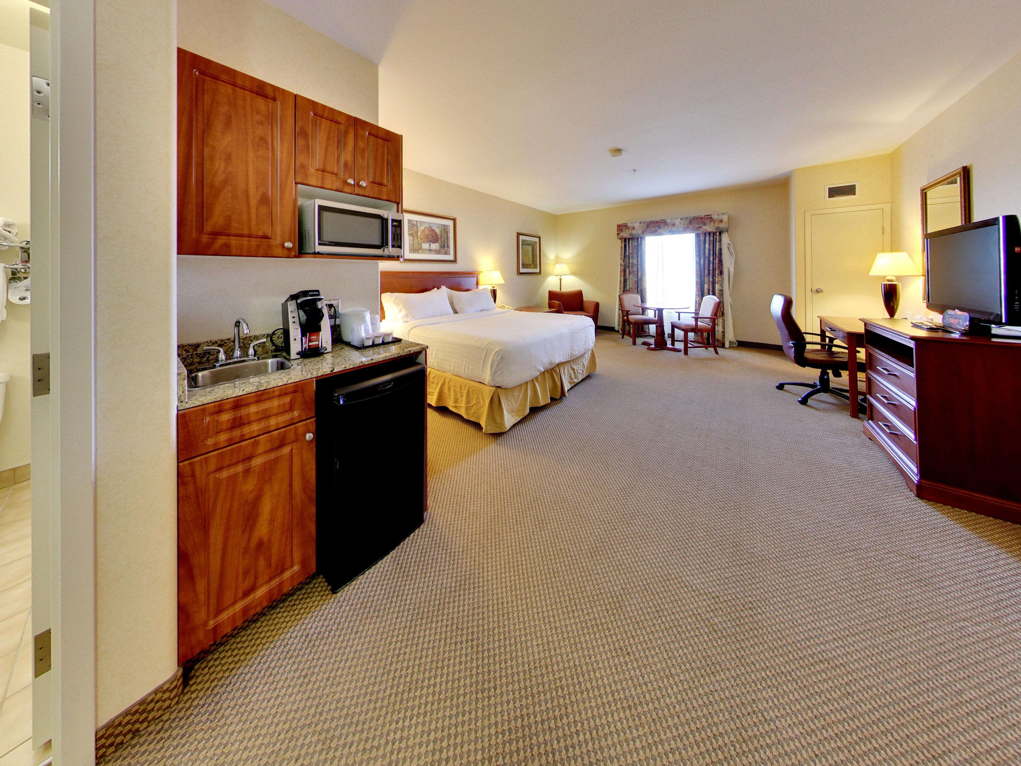 Hotel Express & - Edmonton International Airport By Ihg Nisku