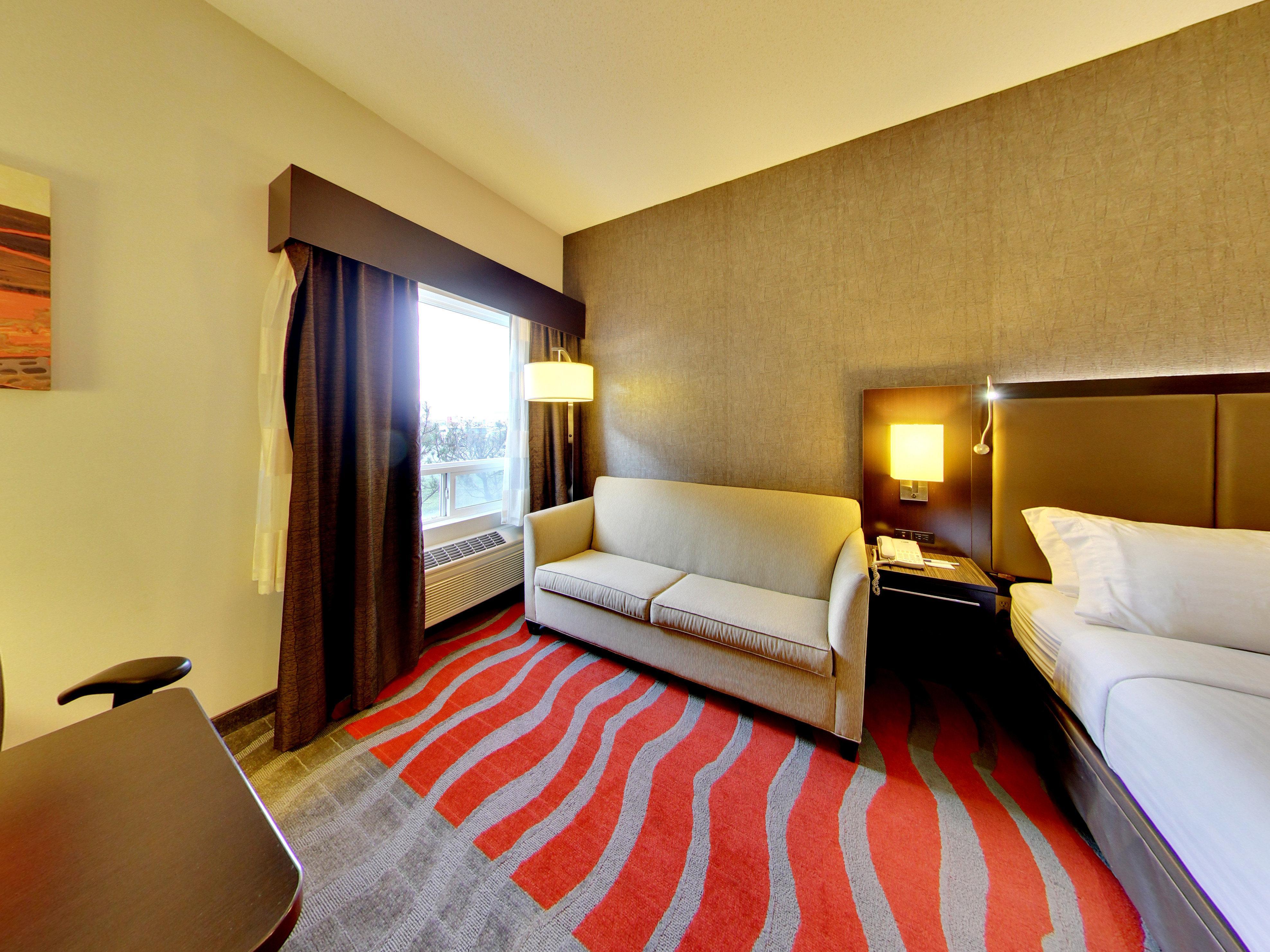 Express & - Edmonton International Airport By Ihg Nisku