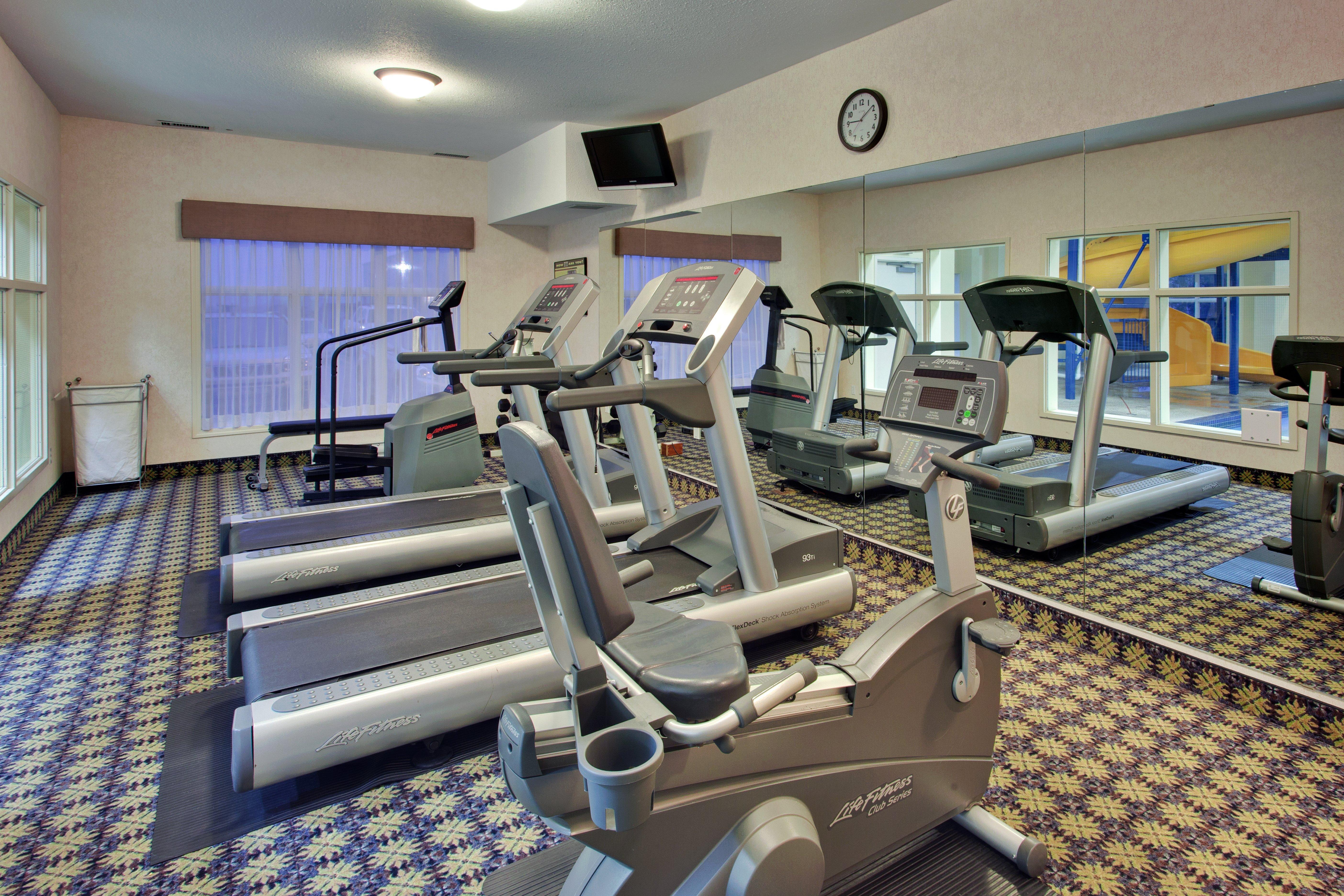 Express & - Edmonton International Airport By Ihg