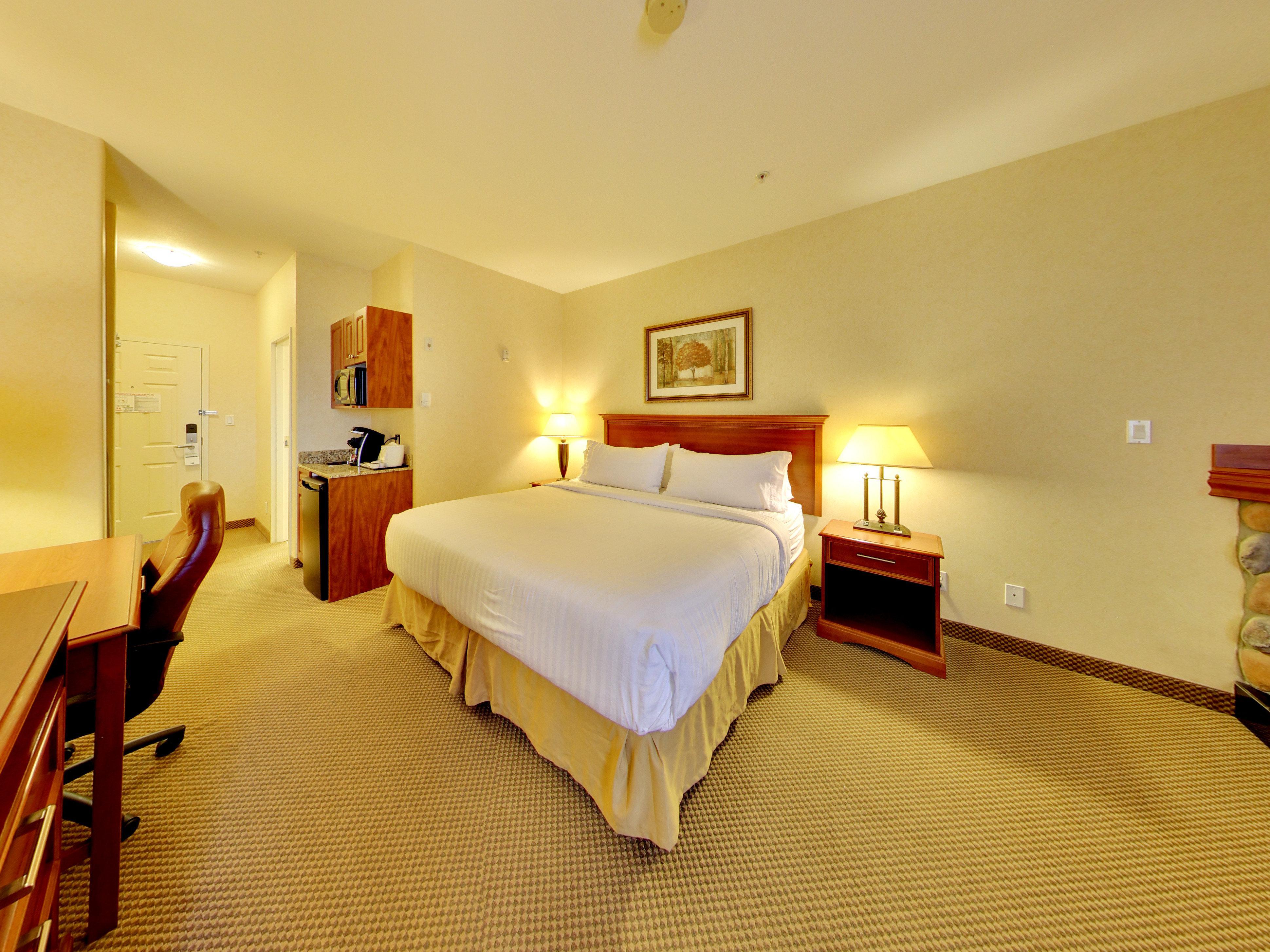 Hotel Express & - Edmonton International Airport By Ihg